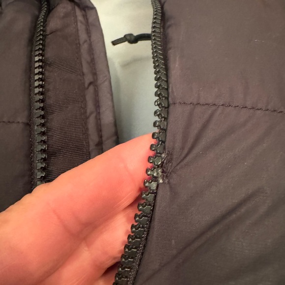 The North Face Women’s 700 Down Filled Puffer Jacket- Size Small - Picture 15 of 15